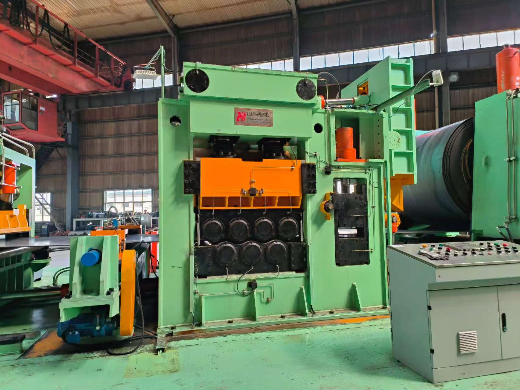 820-3620螺旋焊管机组安装调试现场